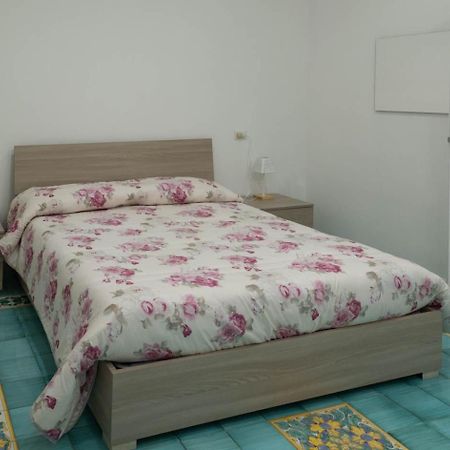 Let It B&B Apartment Salerno Eksteriør bilde