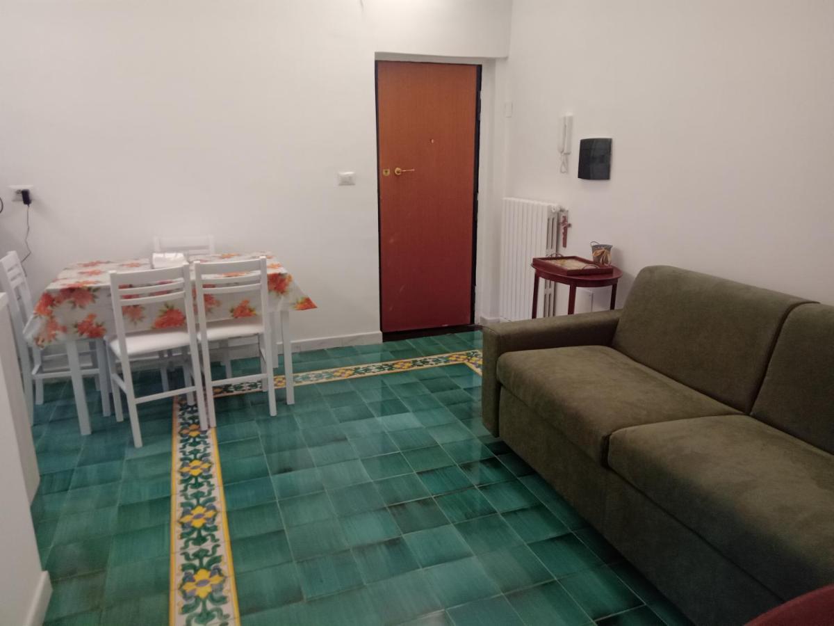 Let It B&B Apartment Salerno Eksteriør bilde